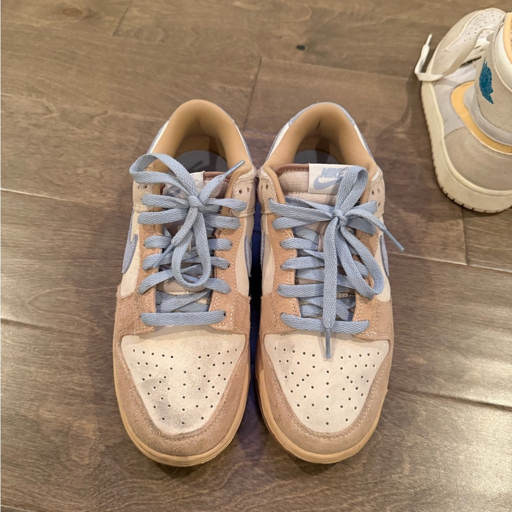 Nike Beige and Blue Sneakers